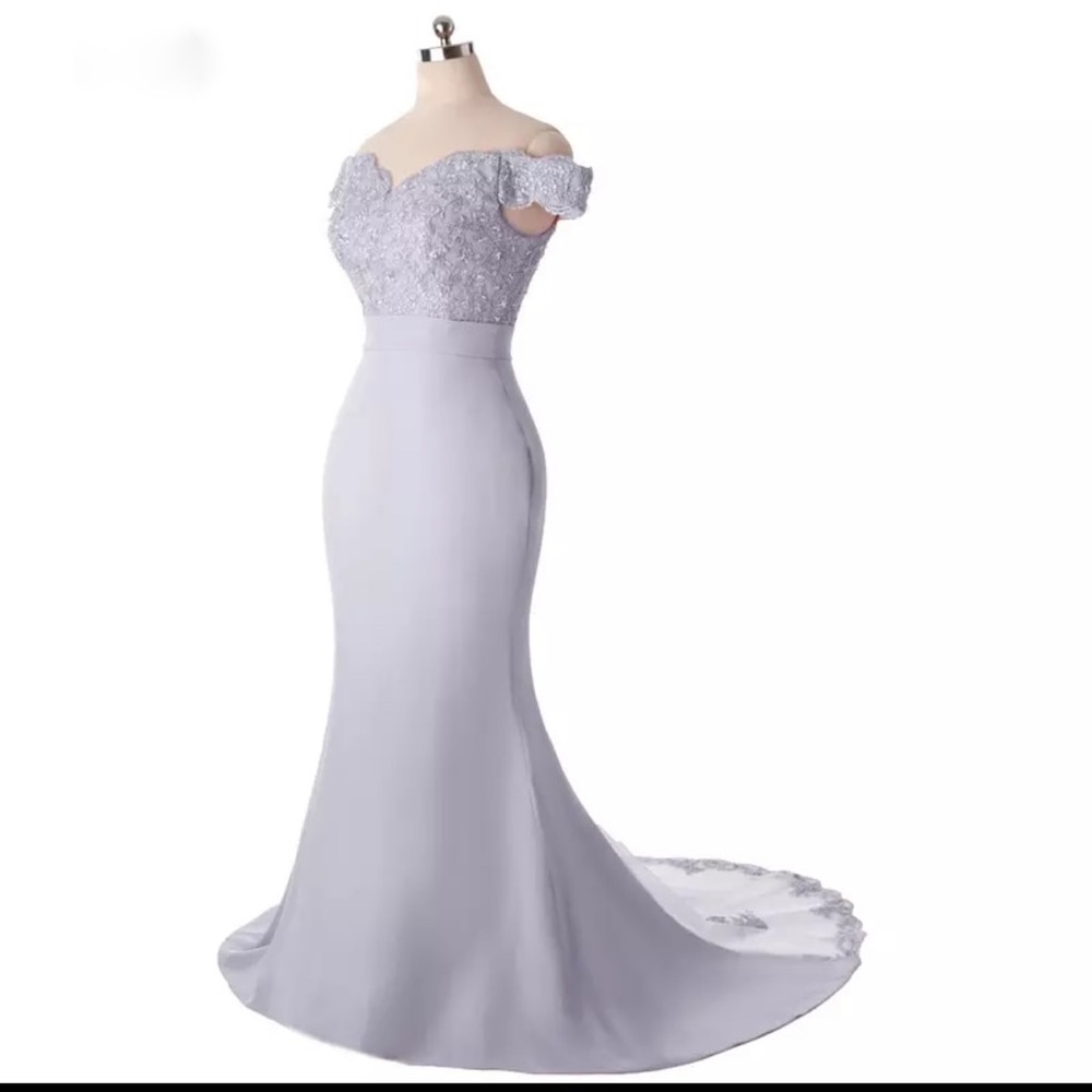 Off The Shoulders Elegant Grey Long Dress